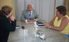 reitora Ana Dayse, Diretor do Detran, Antônio Sapucaia, e a pesquisadora Mônica Dorigo