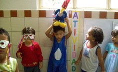 Crianças trouxeram fantasias para a festa