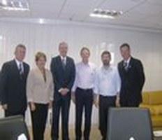 Setor público investe na produção de açúcar e álcool