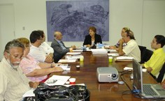 Reunião no gabinete da reitora