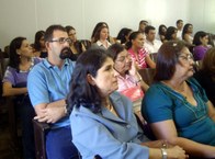 Professores e alunos na aula inaugural