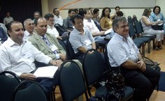 Representantes das universidades que oferecem o Curso Piloto