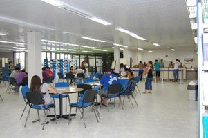 Últimas semanas para sugerir livros para a Biblioteca Central