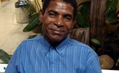 Antônio de Dedé, artesão de Lagoa da Canoa e ganhador do Prêmio Gustavo Leite 2008