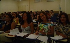 Professores participam de atividades do PDE Escola