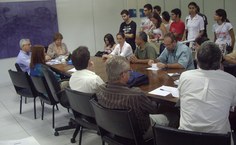 Equipe da reitora também ouviu os representantes dos alunos