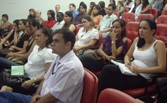 Estudantes e professores assistem à apresentação da 5ª edição do Prêmio