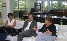 Reitora e equipe em reunião com o Secretário de Educação a Distância