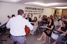 Apresentação musical na abertura do Encontro