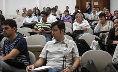 Novos docentes e técnicos em treinamento