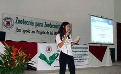 Profa. Janaina Martucello fala sobre a campanha de criação do Conselho de Zootecnia