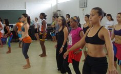 Curso de dança contemporânea também faz parte da programação