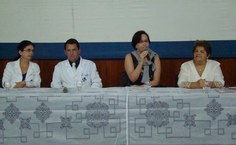 Mesa de abertura da capacitação