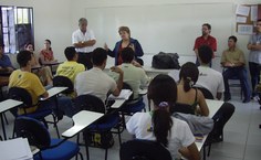 Reitora em visita ao pólo Penedo