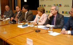 Assinatura do termo de criação em Brasília