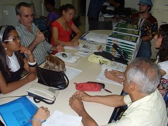 Indígenas recebem curso pré-vestibular