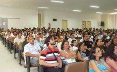 auditório lotado para a cerimônia