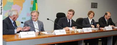 Collor preside audiência com Lubomir Dunim, Alceni Guerra, Maria Salete Weber e Josealdo Tonholo