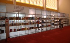 Mais de 20 mil títulos estão expostos