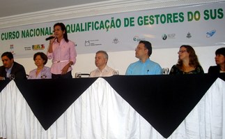 Curso Nacional de Qualificação do SUS reúne centenas de alunos em Maceió