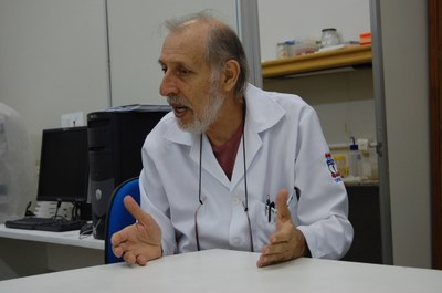 professor Luis Antônio defende a expansão dos serviços prestados pelo Laboratório de DNA Forense