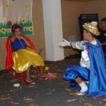 Bienal recebe peça encenada por crianças excepcionais