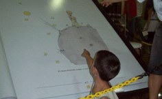 maior livro do mundo encantou as crianças na Bienal