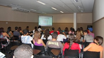 Blogs e microblogs como ferramenta de ensino é oficina na Bienal