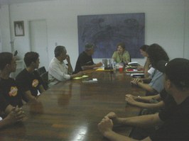 Equipe vencedora do Desafio Sebrae é homenageada pela reitora