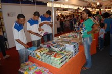 Alunos do Pró-Jovem e do EJA também tem marcado presença na Bienal