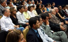 Auditório lotado para a inauguração do LCCV