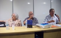 Debate contou com a presença de outros pesquisadores