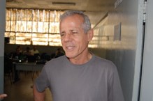 Prof. Cesar Peixoto durante a realização do minicurso Geodésia no Igdema