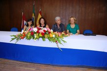 Os professores da Casa de Cultura Luciana Costa, Estela Rosa, Arturo Galván e Eugênia Câmara na solenidade