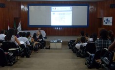 Sílvia Cardela, Pró-reitora de Gestão de Pessoas, esclarece dúvidas sobre estágio probatório e outros temas