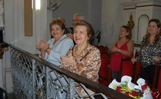Reitora e Venúzia de Barros Lima, a homenageada da noite na Catedral Metropolitana