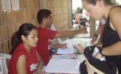 O credenciamento dos participantes começou nesta terça-feira