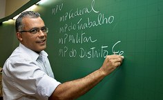 “É fundamental conhecer os programas, os pesos de cada prova e sistematizar os estudos”, cita Bertrand Oliveira