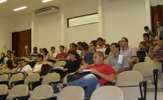 Alunos presentes ao 1º dia da Escola