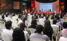 Cores da bandeira alagoana dominam festa de recepção