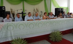 Mesa da solenidade da aula inagural