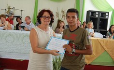 Entrega de certificados aos alunos melhores colocados