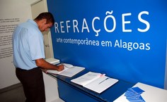 Livro de registro ganhou várias assinaturas e comentários