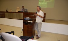 Aspectos econômicos e antropológicos do Estado em discussão com diretores