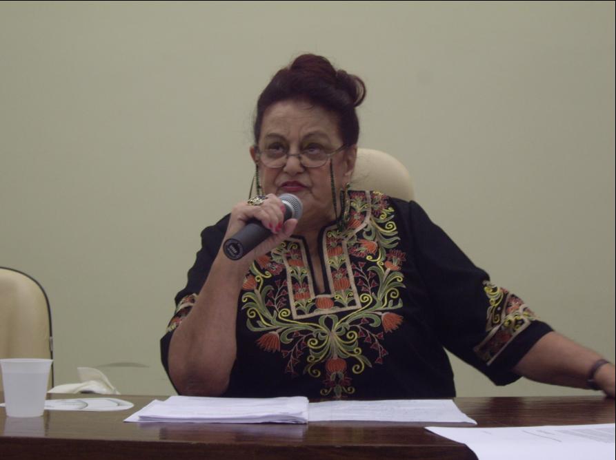Psicóloga Ângela Caniato