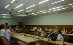 Debate sobre reestruturação universitária na Unirio