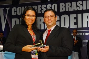 Ufal é premiada em Congresso de Pregoeiros