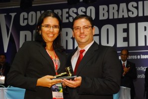 Ufal é premiada em Congresso de Pregoeiros