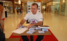 Prof. Jean Toscano, um dos coordenadores da mobilização