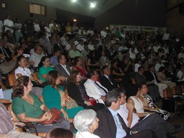 Reitora avalia avanços e desafios na primeira reunião com novos diretores